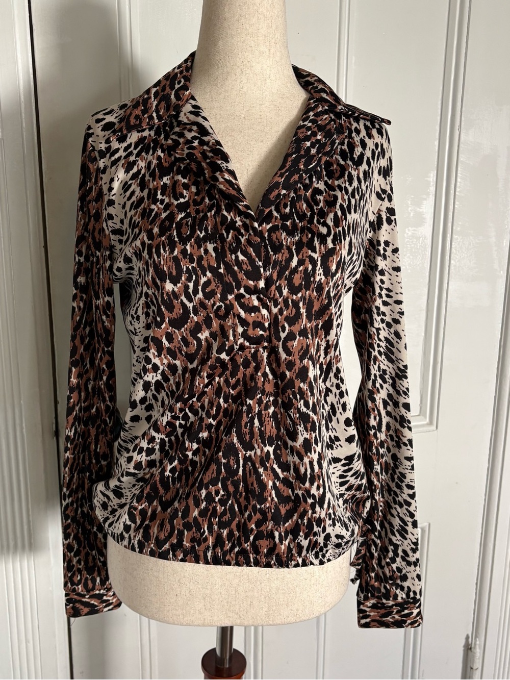 Vintage Aladdin Leopard Print Blouse Drawstring Waist Button Cuffs 70s 80s Glam